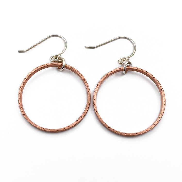 Single Patterned Hoops